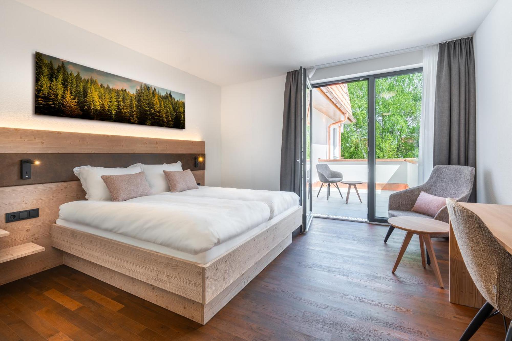 Landhotel Gruener Wald Neuhausen  Exterior photo